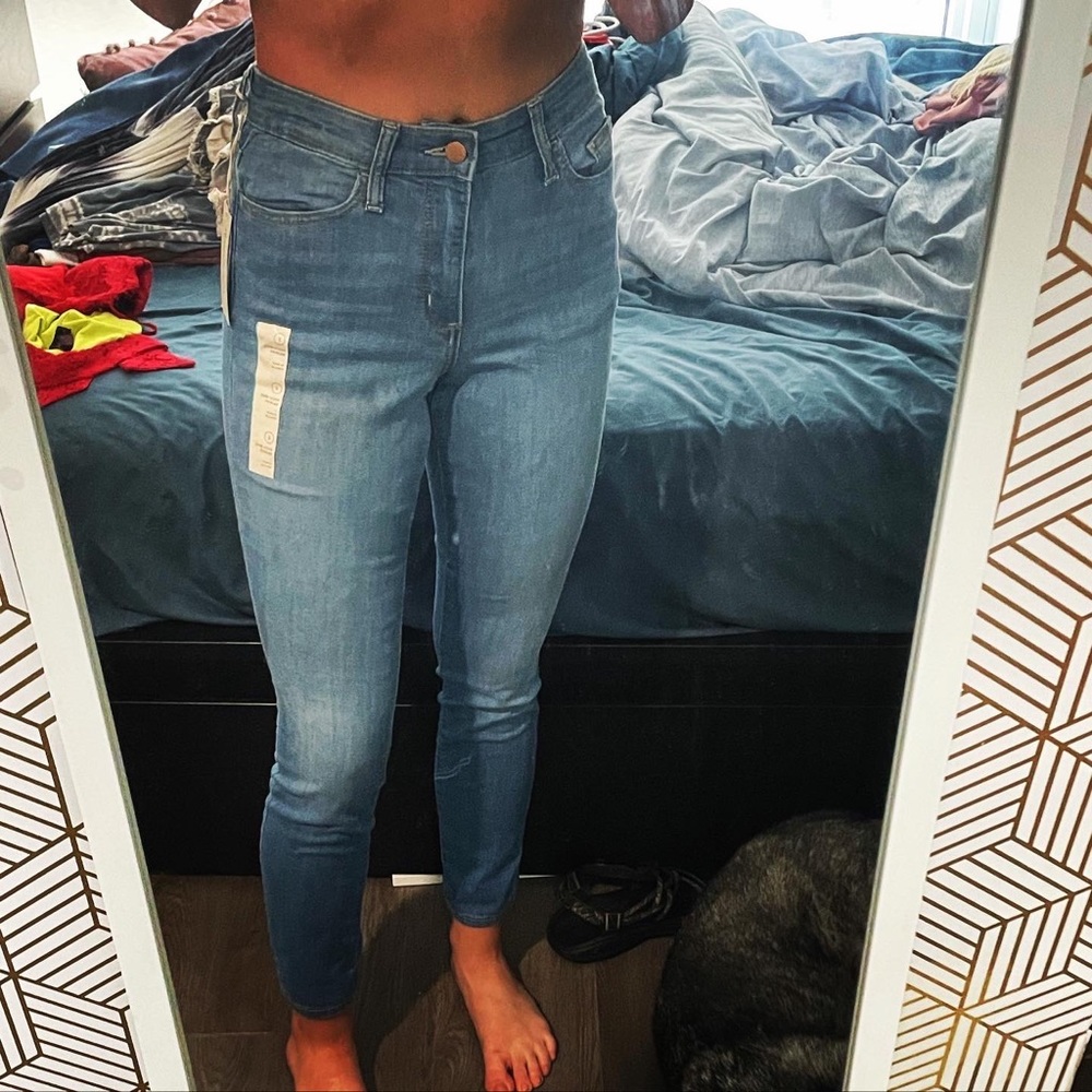 Light wash jeans! Size 4 | NEW with TAGS